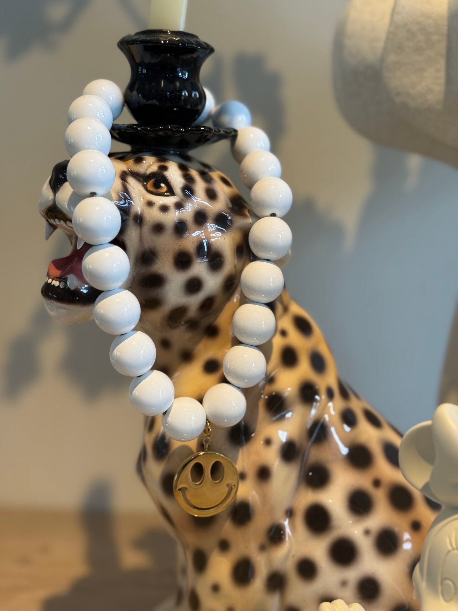 By M kralen ketting wit met smiley