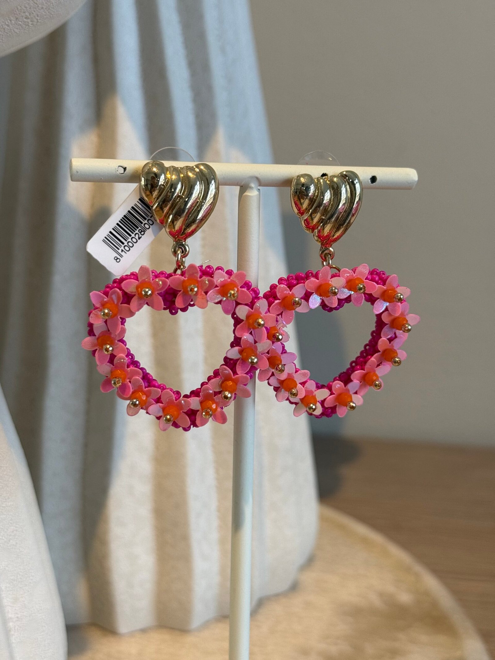 Hart oorbellen roze met bloemetjes