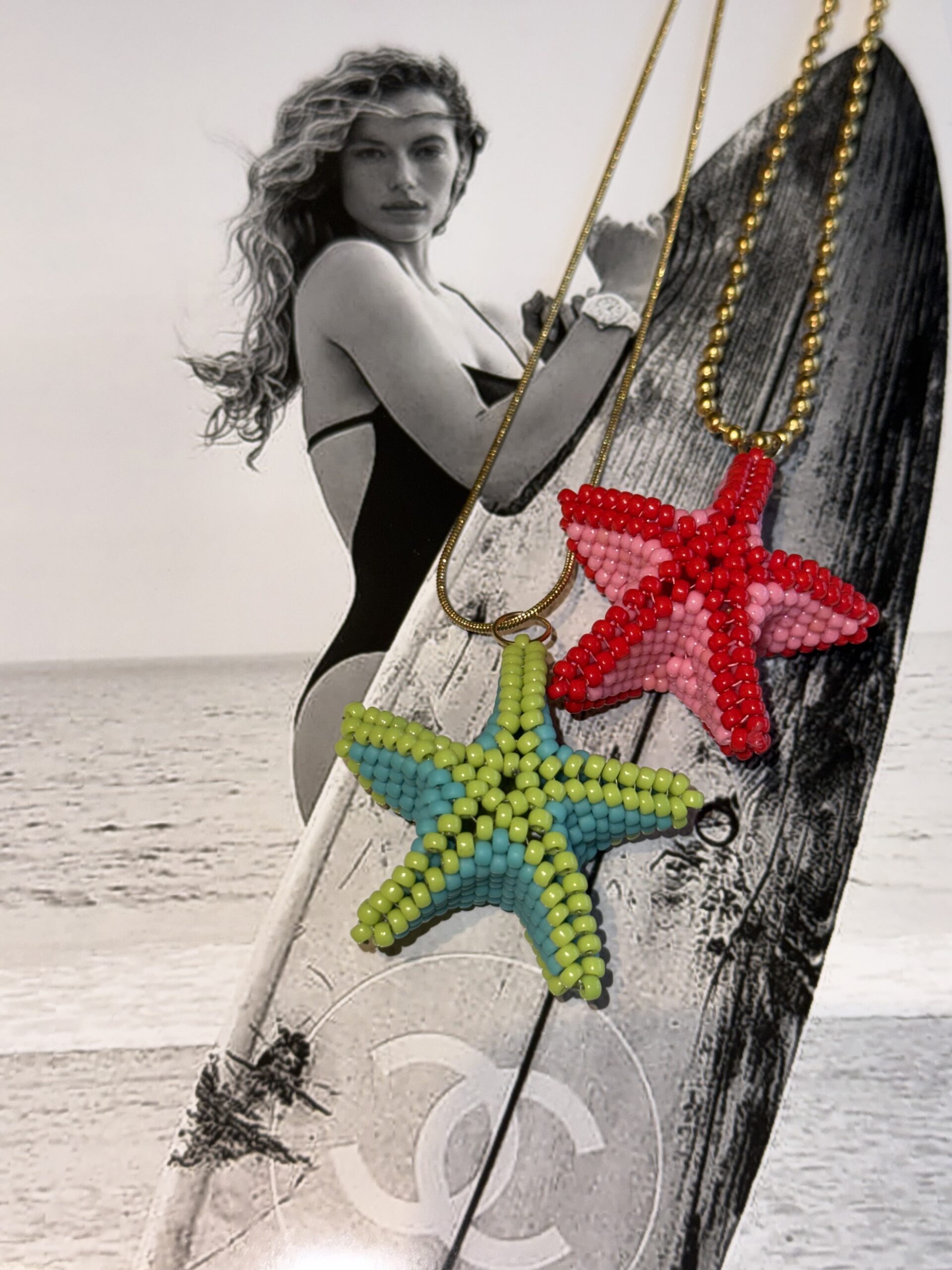 By M Zeester ketting rood roze groot