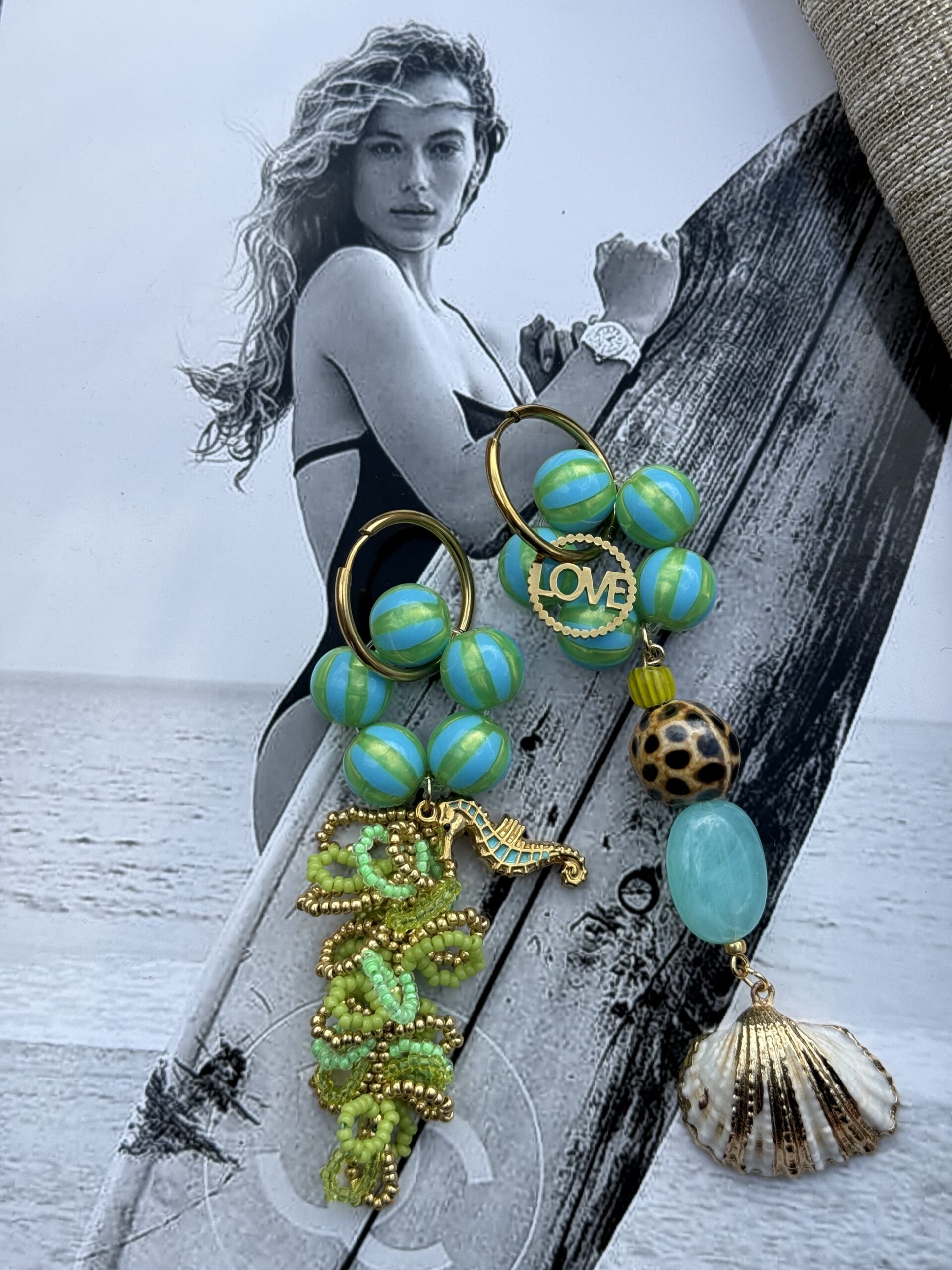 By M oorbellen groen blauw schelp en zeepaardje